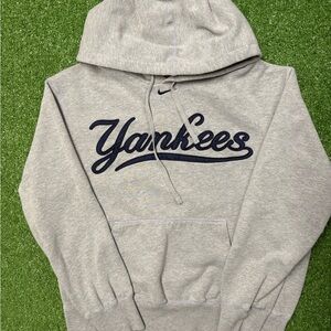 Y2K Nike Gray Yankees Men's Hoodie